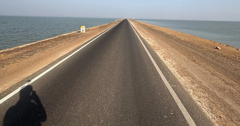A Bicycle Yātrā Across Bhārata