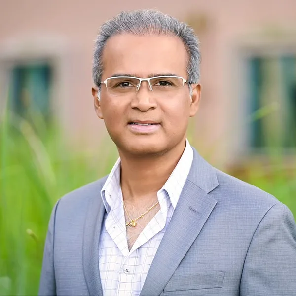 Dr. Shashi Kusuma